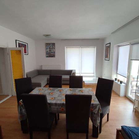 Aranyharmat Apartman Балатонлеле Екстериор снимка