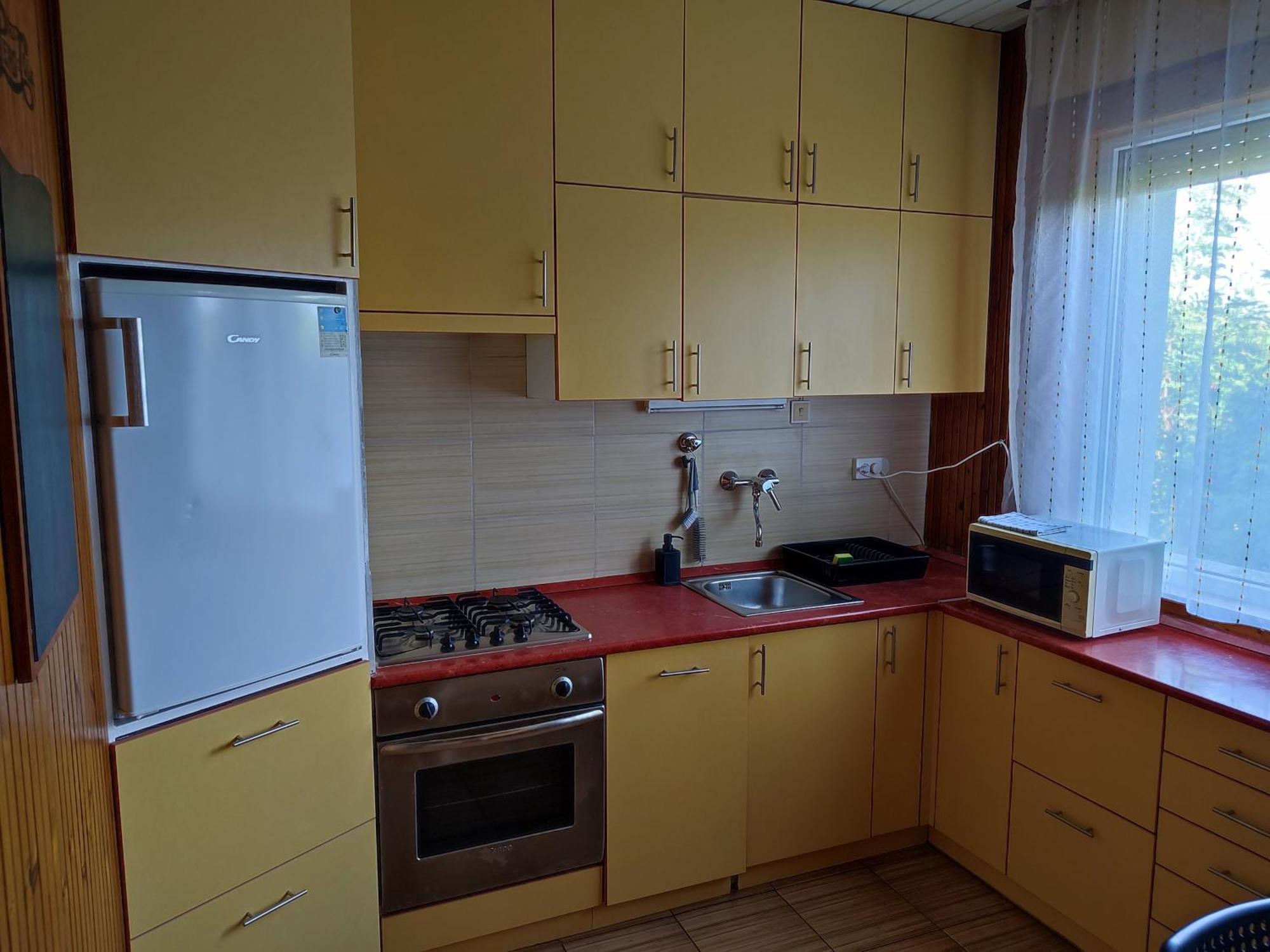 Aranyharmat Apartman Балатонлеле Екстериор снимка